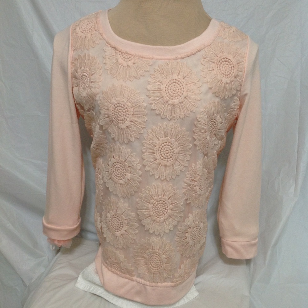 Peach Lace and Cotton 3/4 Sleeve Top Medium